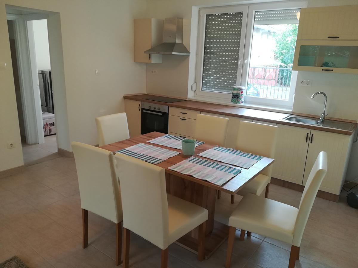 Balatinus Apartmanhaz Siófok Exterior foto