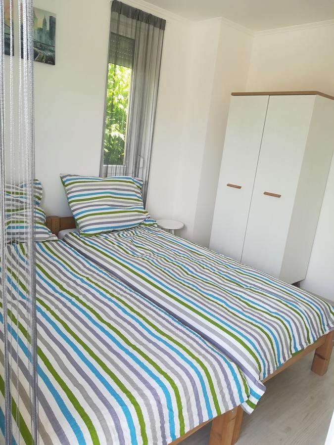 Balatinus Apartmanhaz Siófok Exterior foto